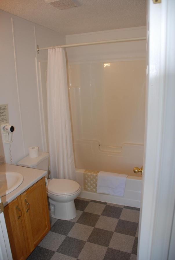 Harbourview Motel And Accommodations Port Hawkesbury Ngoại thất bức ảnh